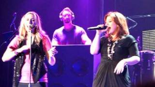Kelly Clarkson - I Want You (Live in Fairfax, VA)
