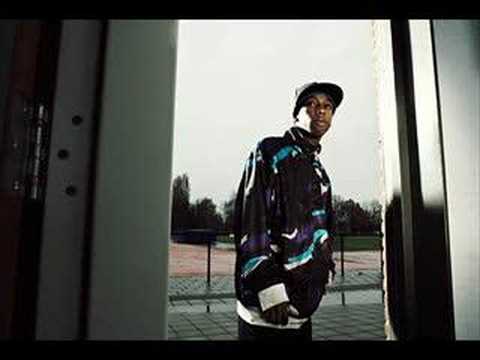 Dion Mase - Verborgen Glimlach