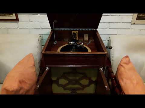 Burgundy - The B.F . Goodrich Silvertown  Cord Orchestra  1926