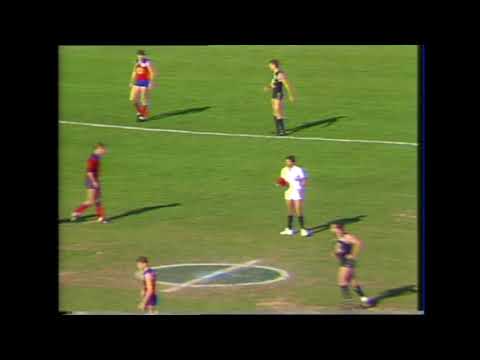 Pre Game 1985 Round 9 1985 - Carlton vs Fitzroy VFL Park