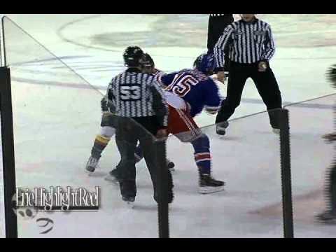 Ben Thomson vs Mark Gazdic