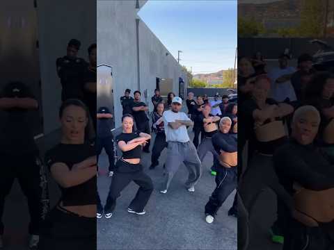 Chris Brown Dancing to 'It Depends' #Itdependschallenge