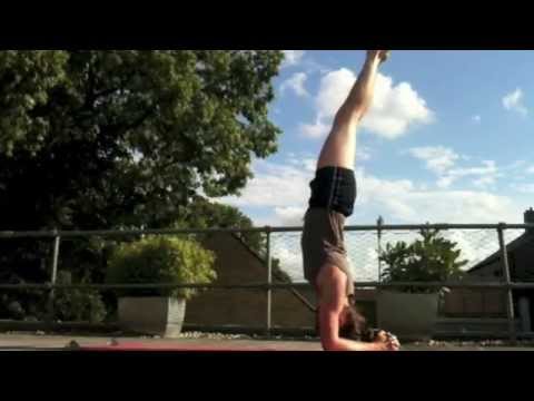 Esh Loh - Tāla Yoga Asana Demo »Surya«