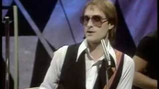 Steve Harley &amp; Cockney Rebel - Here Comes the Sun  TOTP ( 1976 )