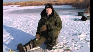 Ловля окуня на балансир по первому льду видео
