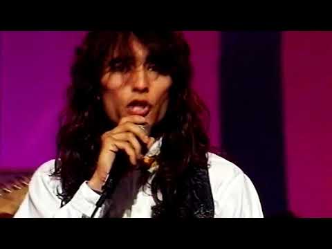 Grupo Sombras con Daniel Agostini Otra noche de amor