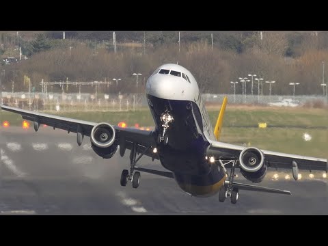 TOP 10 Pilots Attempting to Land in Terrible Crosswinds