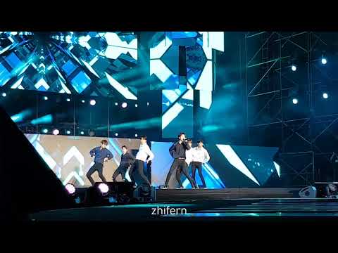 180113 KWAVE2 Music Festival: Intro & Fever 체온 뜨거워 - HALO 헤일로