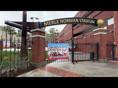 USC Campus Tour Beach Volleyball Courts