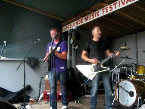 download lagu mp3 mp4 AC DC Jam Shoot To Thrill, download mp3 AC DC Jam Shoot To Thrill free download mp3, download mp3 AC DC Jam Shoot To Thrill
