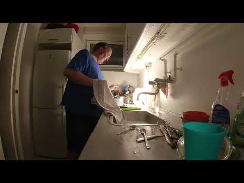 MongoTV_7773 - ENGLISH VLOG - Have a Good Friday - I Got a Shower And a Shaving