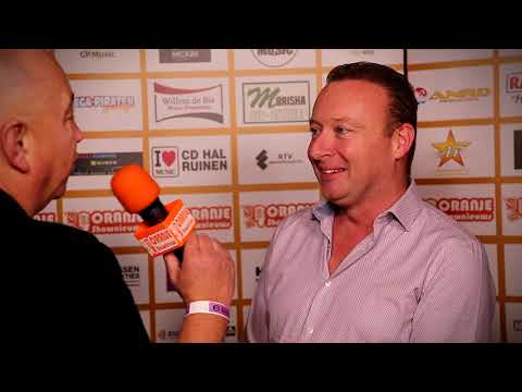 Oranje Shownieuws was te gast bij Koos Alberts Award met "Manfred Jongenelis".