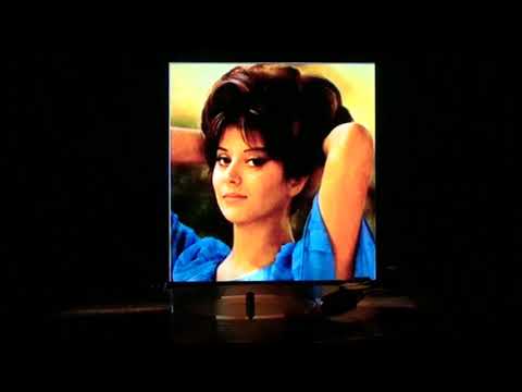 MIRANDA MARTINO   "CHIOVE"