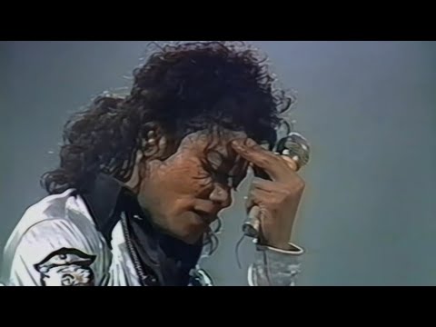 Michael Jackson - She's Out of My Life (Live At Wembley Stadium) (Remastered)