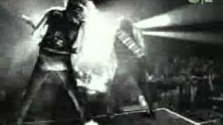 Iron Maiden - Fear Of The Dark [Official Video]