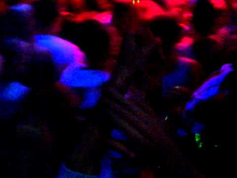 Weekend - Ona Tańczy Dla Mnie / 31.10.2012 @ Viva Club Wapno