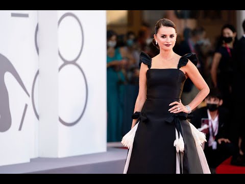 Ben Affleck & Matt Damon Reunite at the Venice Film Festival For ‘The Last Duel’ Event