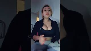 Download lagu Awek Montels mp3 Download lagu Awek Montels mp3