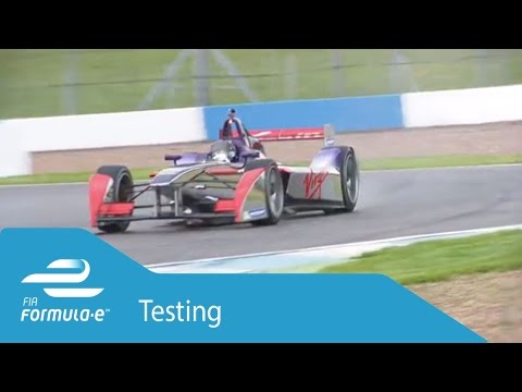 Formula E - Donington Park shakedown - フォーミュラE動画＆ビデオ｜motorsport.com日本版