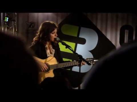 Katie Melua - Nine million bicycles (live 3 On Stage Session Noorderslag)