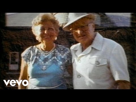 download lagu mp3 mp4 Look At Us By Vince Gill Free, download mp3 Look At Us By Vince Gill Free free download mp3, download mp3 Look At Us By Vince Gill Free