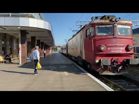 •Tentativa de filmare al IR 1543 Brașov-Iași in stația CFR Bacău.