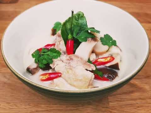 Tom Kha Gai- Hühnersuppe mit Kokosmilch