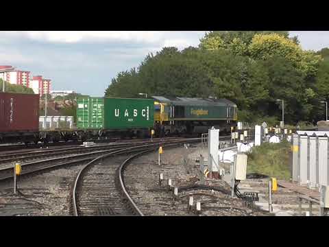 Freightliner Class 66 no: 66956 @ Bristol TM {4L30} 05/09/2018.