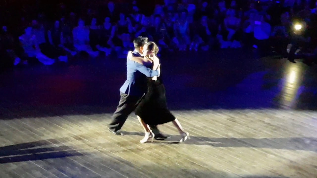 Sebastian Achaval e Roxana Soarez  - 1/6