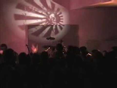 set the bitch on fire