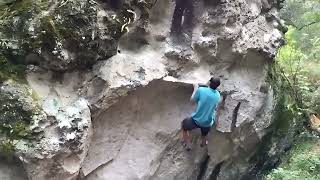 Video thumbnail of El Plato Fuerte, V12. Mineral del Chico