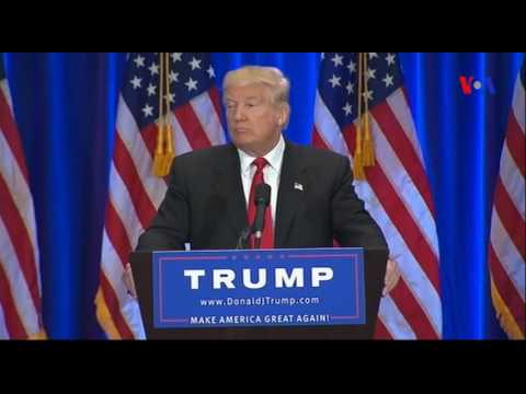 Trump multiplie les attaques contre Hillary Clinton