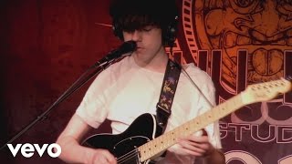 Declan McKenna - Paracetamol (WTTS Sun King Studio 92 powered by Klipsch Audio)