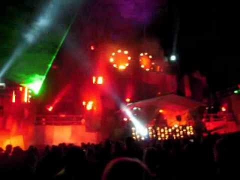 Miss djax vs the human resource live @ Ground zero 2010