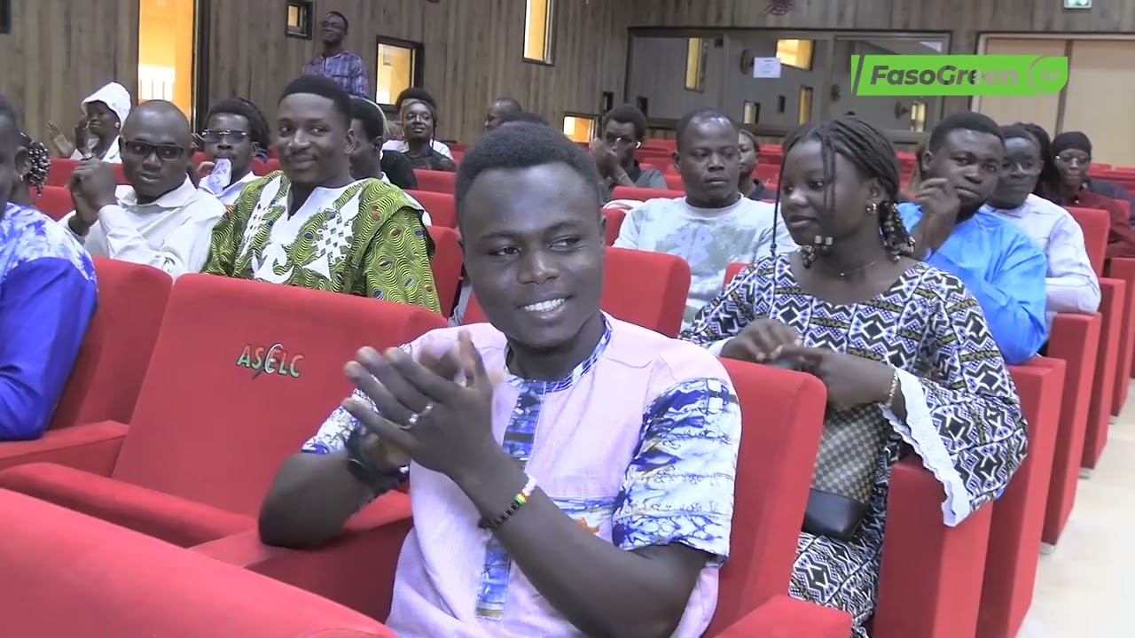 JT DU 08 DECEMBRE 2025 : Retrouvez le journal de 18h45 avec Sara BOUGOUMA