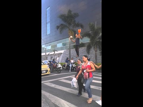 Red Light Entertainment || ViralHog