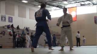 preview picture of video 'Juntin Caviness ~ 2012 Minooka Judo Open'