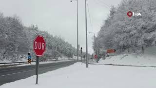 Bolu Dağı’na kar yağışı etkili oluyor