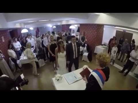 Jelena i Milan potpisuju