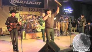 Duelo-Seguire Tratando (En Vivo)