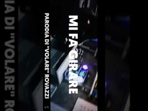 Reagisco allla canzone di Sbriser😂