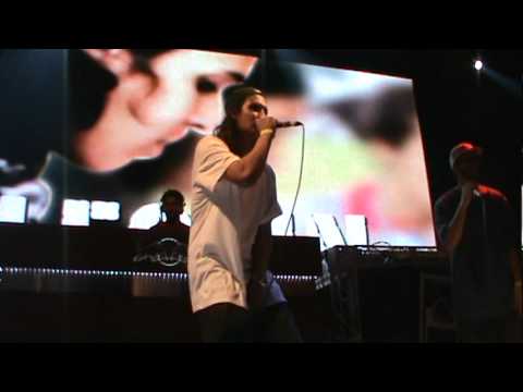 O Som Que Vem Das Ruas - Leozin