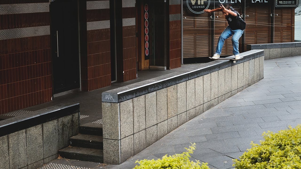 Chima Ferguson: Los extras de ‘Surveillance #6'