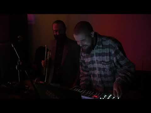 iZO (Mikensky, Suhan) - live at Motyga Yeti 2021