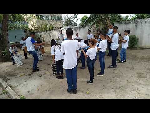 Banda da Escola Miguel Ângelo no aniversário do CAPS de Quissamã RJ
