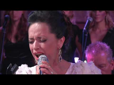 LUCIE BÍLÁ Bílé Vánoce- Marie, zda víš/ Živáááák Rádia Impuls