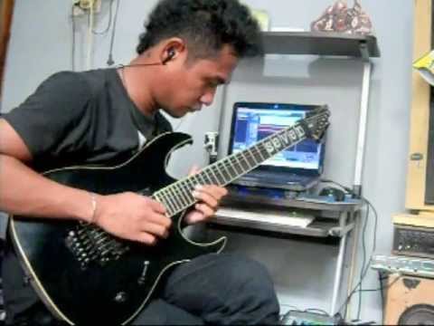 Guitar Messenger Competition 2013 - Troy Tomodok