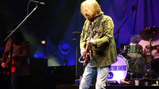 2  Mary Jane's Last Dance TOM PETTY & HEARTBREAKERS LIVE IN CONCERT Chicago United Center 8-23-2014