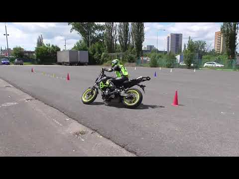 Andrzej Wicinski #76 - 1. kolo - Yamaha MT07 - 2:07,75 +0