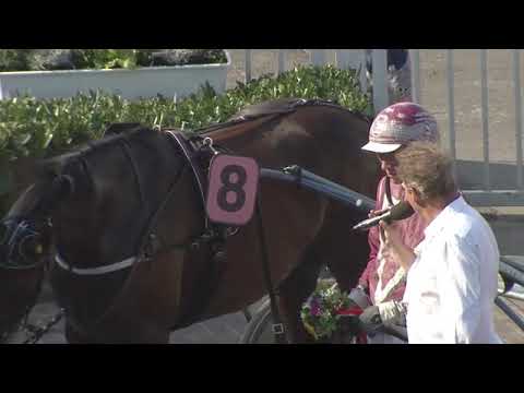 Renntag 19.08.2018 - Siegerehrung 6. Rennen  Unstoppable